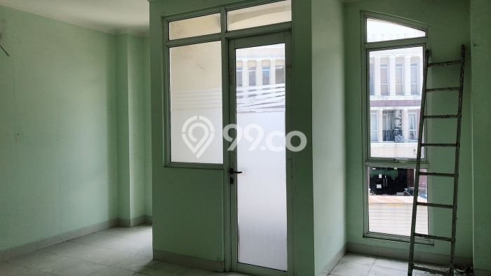 Unit Ruko Disewakan di Gading Serpong di Area Ramai & Strategis Unit Ruko Disewakan di Gading Serpong di Area Ramai & Strategis