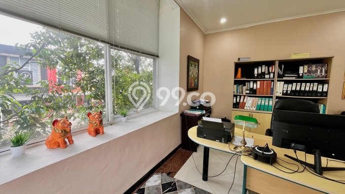 Unit Ruko Dijual di Jakarta Timur LT 225m2 & LB 450m2 Unit Ruko Dijual di Jakarta Timur LT 225m2 & LB 450m2
