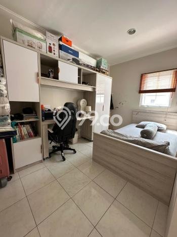 For Sale Rumah 3 Kamar Lokasi Ideal Nyaman dan Strategis di BSD For Sale Rumah 3 Kamar Lokasi Ideal Nyaman dan Strategis di BSD