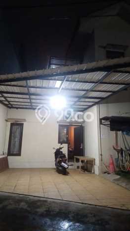 Jual Rumah Favorit Siap Huni LB 200m2 di Sukma Jaya, Depok Jual Rumah Favorit Siap Huni LB 200m2 di Sukma Jaya, Depok