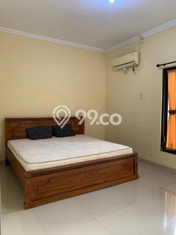 Lokasi strategis! Rumah siap pakai disewakan di Banguntapan LB 120m2 Lokasi strategis! Rumah siap pakai disewakan di Banguntapan LB 120m2