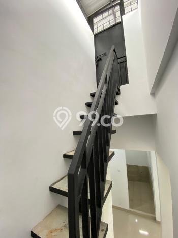 For Sale! Premium House LT 110m2 Desain Modern di Lebak Bulus For Sale! Premium House LT 110m2 Desain Modern di Lebak Bulus