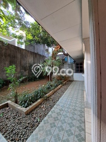 Hunian Mewah Dijual LT 450m2 di Cinere, Depok Hunian Mewah Dijual LT 450m2 di Cinere, Depok