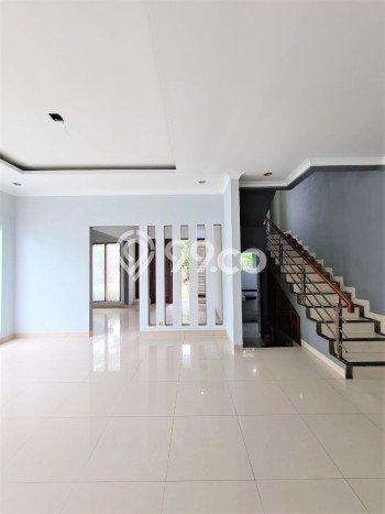 Rumah Mewah Dijual LT 250m2 di Jagakarsa, Jakarta Selatan Rumah Mewah Dijual LT 250m2 di Jagakarsa, Jakarta Selatan