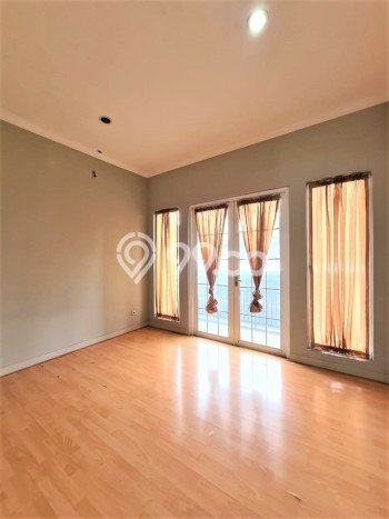 Rumah Mewah Dijual LT 250m2 di Jagakarsa, Jakarta Selatan Rumah Mewah Dijual LT 250m2 di Jagakarsa, Jakarta Selatan