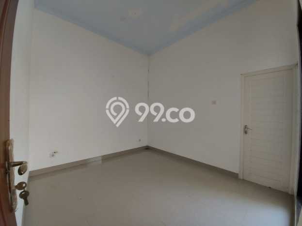 Jual Rumah Strategis Bagus Punya 2 KT di Sawangan Depok SHM Jual Rumah Strategis Bagus Punya 2 KT di Sawangan Depok SHM