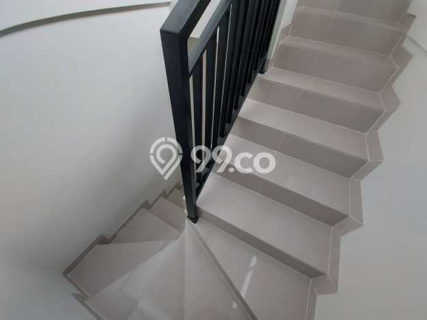 Rumah Strategis Modern Lb 73m2 di Cinere, Depok Rumah Strategis Modern Lb 73m2 di Cinere, Depok