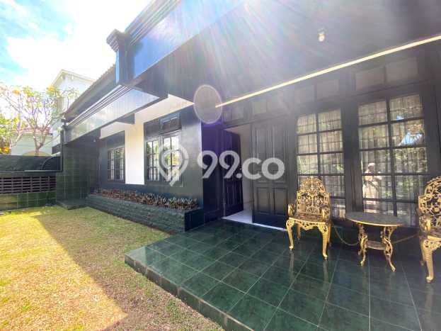 Dijual Rumah Premium dengan Fasilitas Sekitar Komplit di Cinere, Depok Dijual Rumah Premium dengan Fasilitas Sekitar Komplit di Cinere, Depok