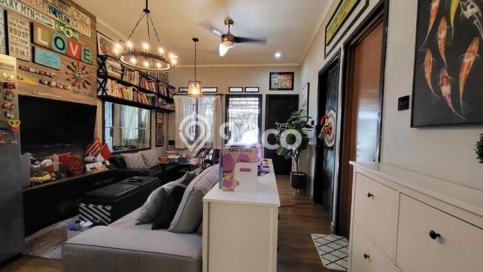 Rumah Luxury Modern Siap Huni di Tanjung Barat Jakarta Selatan Rumah Luxury Modern Siap Huni di Tanjung Barat Jakarta Selatan