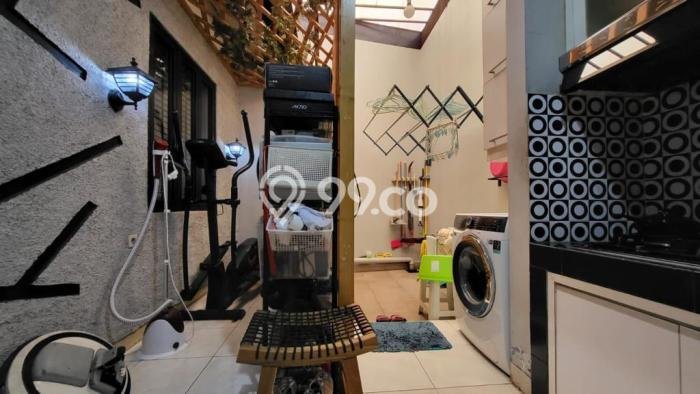 Rumah Luxury Modern Siap Huni di Tanjung Barat Jakarta Selatan Rumah Luxury Modern Siap Huni di Tanjung Barat Jakarta Selatan
