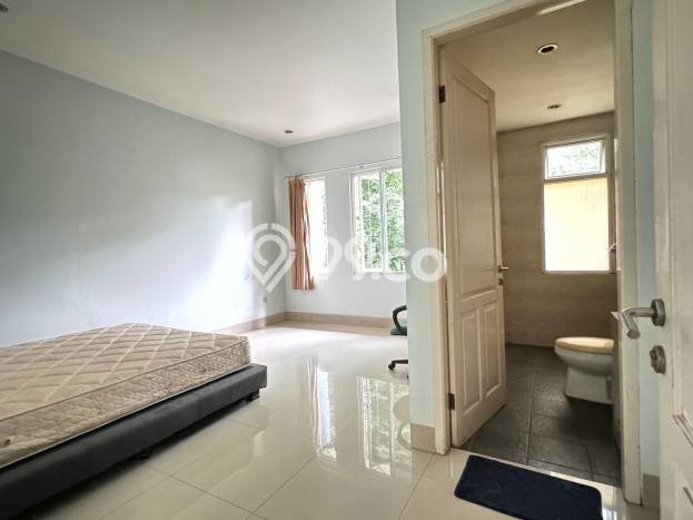 Hunian Mewah Siap Huni LT 302m2 di Cinere, Depok Hunian Mewah Siap Huni LT 302m2 di Cinere, Depok