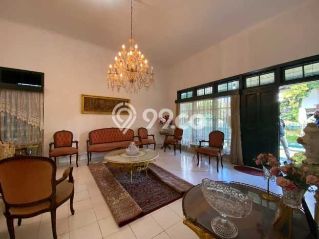 Hunian Mewah Siap Huni LT 360m2 di Cinere, Depok Hunian Mewah Siap Huni LT 360m2 di Cinere, Depok