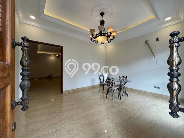 Hunian Super Elit dengan Akses Paling Strategis di Pondok Indah, Jakarta Selatan Hunian Super Elit dengan Akses Paling Strategis di Pondok Indah, Jakarta Selatan