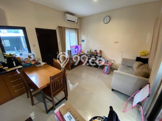 For Sale Rumah 2 Kamar Lokasi Ideal Bagus dan Strategis di Cinere For Sale Rumah 2 Kamar Lokasi Ideal Bagus dan Strategis di Cinere