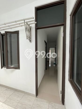 Rumah Modern 4 KT di Cireundeu Tangerang Rumah Modern 4 KT di Cireundeu Tangerang
