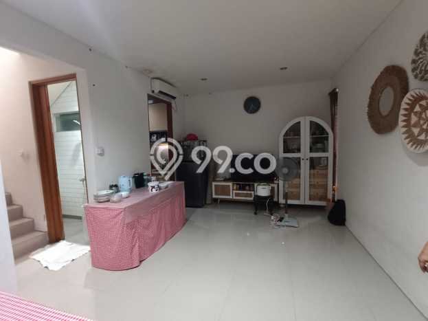 For Sale Rumah 3 Kamar Lokasi Strategis Bagus dan Strategis di Jagakarsa For Sale Rumah 3 Kamar Lokasi Strategis Bagus dan Strategis di Jagakarsa