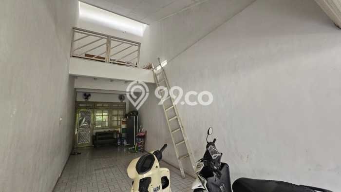Jual Rumah Minimalis Bagus Punya 4 KT di Cinere Depok SHM Jual Rumah Minimalis Bagus Punya 4 KT di Cinere Depok SHM