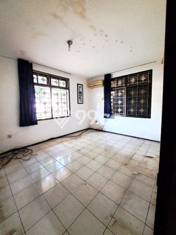 Hunian Mewah Dijual LT 450m2 di Cinere, Depok Hunian Mewah Dijual LT 450m2 di Cinere, Depok