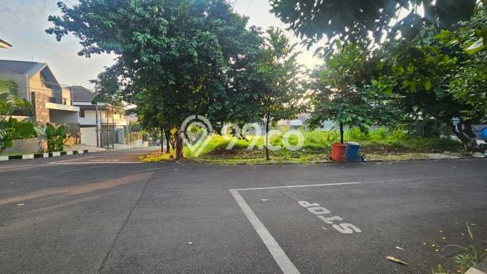 Kavling Tanah Dijual di Cinere, Depok, Luas 1030m2 Area Strategis Kavling Tanah Dijual di Cinere, Depok, Luas 1030m2 Area Strategis
