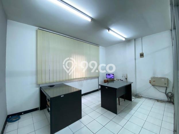 Ruko Dijual di Prime Area Depok Luas 215m2 Ruko Dijual di Prime Area Depok Luas 215m2