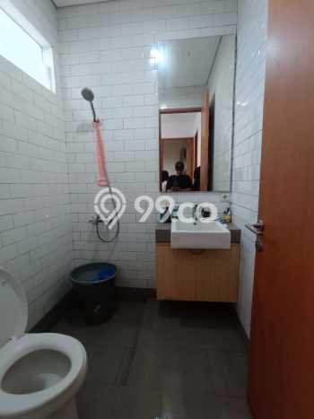 For Sale Rumah 3 Kamar Lokasi Strategis Bagus dan Strategis di Jagakarsa For Sale Rumah 3 Kamar Lokasi Strategis Bagus dan Strategis di Jagakarsa