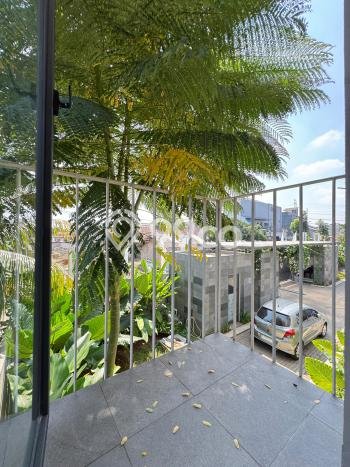 Rumah Strategis Minimalis Lb 110m2 di Cinere, Depok Rumah Strategis Minimalis Lb 110m2 di Cinere, Depok
