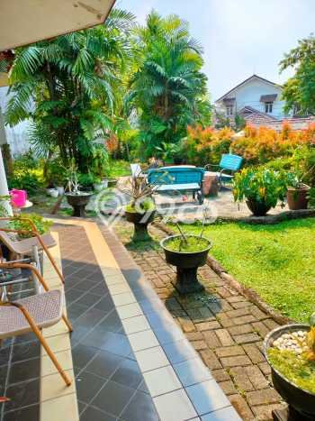 Dijual Rumah Premium dengan Fasilitas Sekitar Komplit di Cinere, Depok Dijual Rumah Premium dengan Fasilitas Sekitar Komplit di Cinere, Depok
