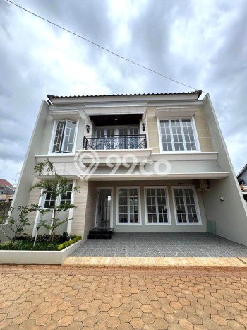 For Sale Rumah 3 Kamar Lokasi Ideal Nyaman dan Strategis di Cinere For Sale Rumah 3 Kamar Lokasi Ideal Nyaman dan Strategis di Cinere