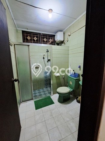 Hunian Mewah Dijual LT 450m2 di Cinere, Depok Hunian Mewah Dijual LT 450m2 di Cinere, Depok