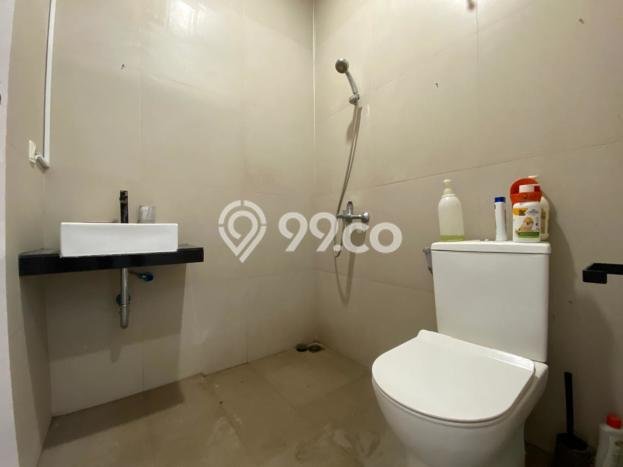 Dijual Cepat Rumah Favorit Siap Huni LB 144m2 di Cinere, Depok Dijual Cepat Rumah Favorit Siap Huni LB 144m2 di Cinere, Depok
