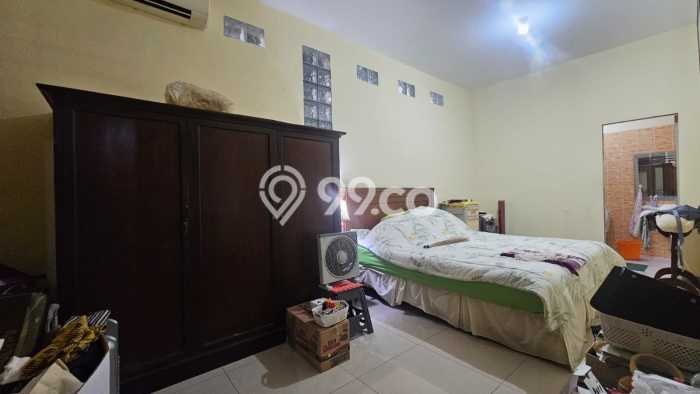 Rumah Luxury Modern Tanpa Renovasi di Cipulir Jakarta Selatan Rumah Luxury Modern Tanpa Renovasi di Cipulir Jakarta Selatan