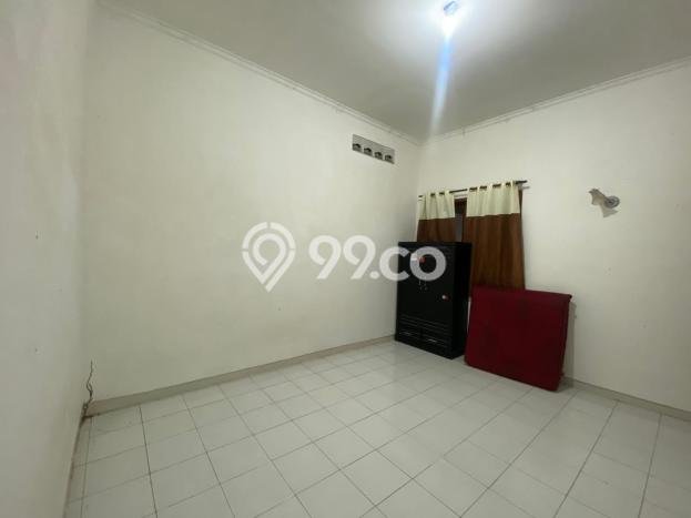 Rumah Kost Dijual Lokasi Beji, Depok, 8 Kamar Tidur, 6 Kamar Mandi, 180m2 Rumah Kost Dijual Lokasi Beji, Depok, 8 Kamar Tidur, 6 Kamar Mandi, 180m2