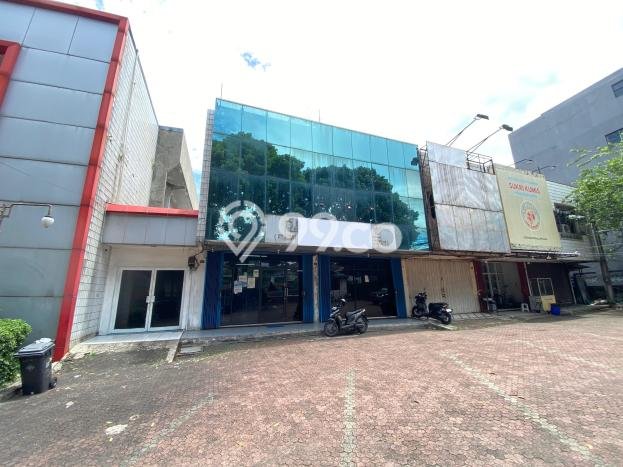 LOKASI PREMIUM! Ruko Kawasan Tajur, Luas 444m2m², Area Komersial LOKASI PREMIUM! Ruko Kawasan Tajur, Luas 444m2m², Area Komersial