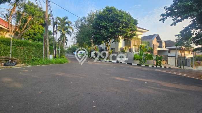 Kavling Tanah Dijual di Cinere, Depok, Luas 1030m2 Area Strategis Kavling Tanah Dijual di Cinere, Depok, Luas 1030m2 Area Strategis