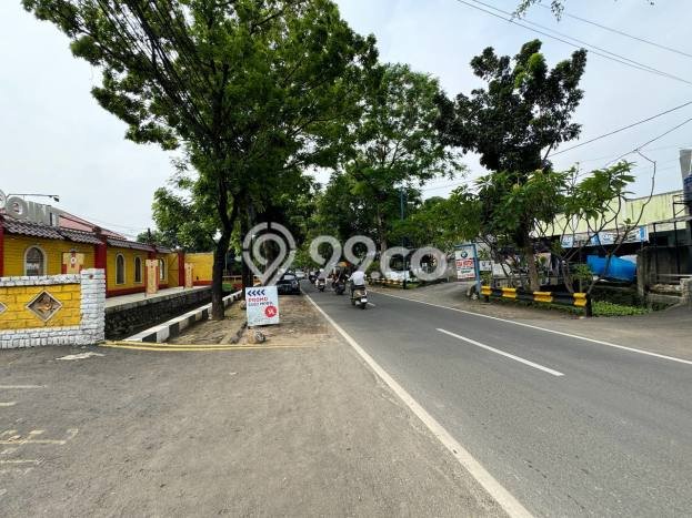 Jarang Ada! Tanah di Jagakarsa Punya Luas 2015m2 SHM Jarang Ada! Tanah di Jagakarsa Punya Luas 2015m2 SHM
