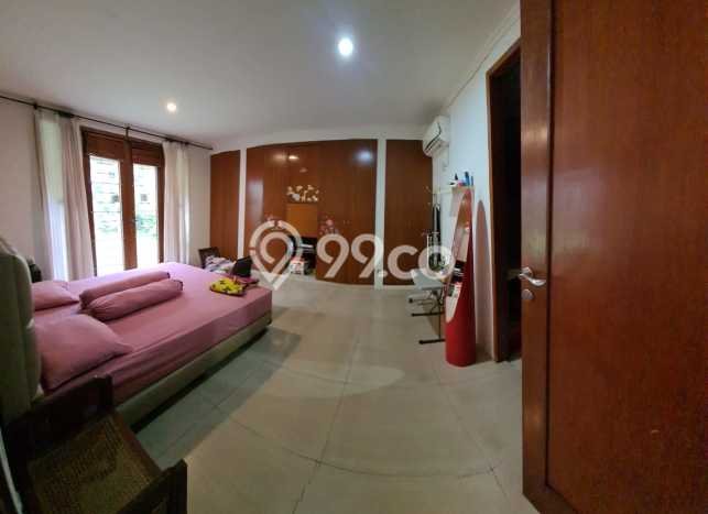 Jual Rumah Luas Elegan Dengan View Eksklusif di Lebak Bulus, Jakarta Selatan Jual Rumah Luas Elegan Dengan View Eksklusif di Lebak Bulus, Jakarta Selatan