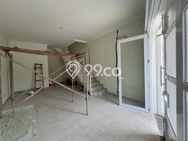 Dijual Rumah 2 Kamar Lokasi Ideal Nyaman dan Strategis di Cinere Dijual Rumah 2 Kamar Lokasi Ideal Nyaman dan Strategis di Cinere