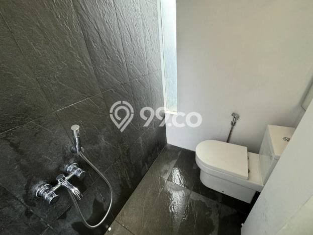 Dijual Rumah 3 Kamar Lokasi Ideal Nyaman dan Strategis di Cinere Dijual Rumah 3 Kamar Lokasi Ideal Nyaman dan Strategis di Cinere