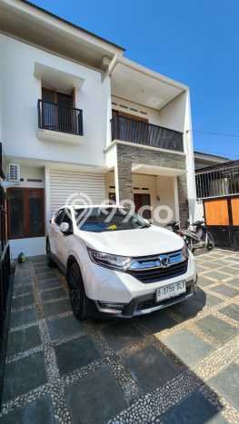Rumah Modern Minimalis 3 Kamar Siap Huni di Jagakarsa Rumah Modern Minimalis 3 Kamar Siap Huni di Jagakarsa