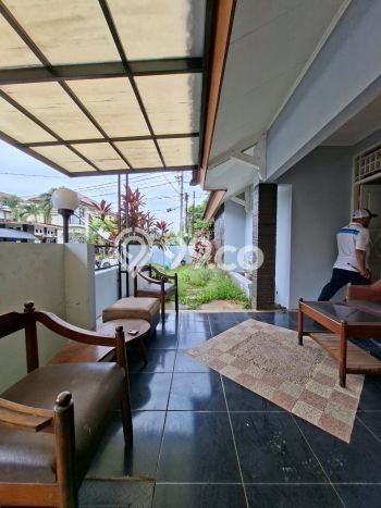 Hunian Elit LB 130m2 Siap Pakai Desain Elegan di Bintaro, Tangerang Selatan Hunian Elit LB 130m2 Siap Pakai Desain Elegan di Bintaro, Tangerang Selatan