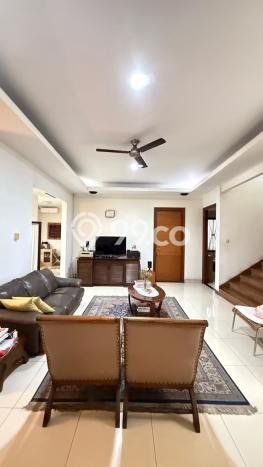 Dijual Rumah Luas Megah Dengan View Eksklusif di Bintaro, Tangerang Selatan Dijual Rumah Luas Megah Dengan View Eksklusif di Bintaro, Tangerang Selatan