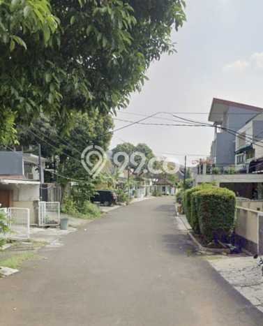 Rumah Mewah Siap Huni LT 239m2 di Ciputat, Tangerang Selatan Rumah Mewah Siap Huni LT 239m2 di Ciputat, Tangerang Selatan