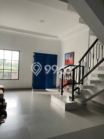 Ready to Use! Premium House LT 200m2 Desain Modern di Rempoa Ready to Use! Premium House LT 200m2 Desain Modern di Rempoa