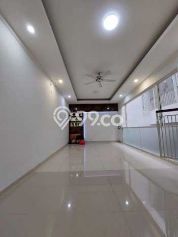 Ready to Use! Luxury House LT 136m2 Desain Elegan di Bintaro Ready to Use! Luxury House LT 136m2 Desain Elegan di Bintaro