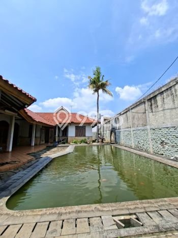 Rumah Mewah LB 600m2 Siap Pakai Desain Elegan di Bintaro, Jakarta Selatan Rumah Mewah LB 600m2 Siap Pakai Desain Elegan di Bintaro, Jakarta Selatan