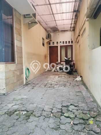 Rumah Strategis Modern Lb 100m2 di Ciputat, Tangerang Selatan Rumah Strategis Modern Lb 100m2 di Ciputat, Tangerang Selatan