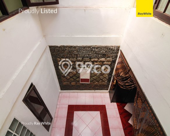 Rumah Elit Modern Tanpa Renovasi di Bintaro Jakarta Selatan Rumah Elit Modern Tanpa Renovasi di Bintaro Jakarta Selatan