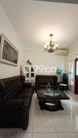 Ready to Use! Luxury House LT 168m2 Desain Elegan di Bintaro Ready to Use! Luxury House LT 168m2 Desain Elegan di Bintaro