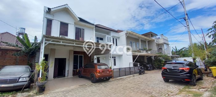 Jual Rumah Eksklusif 4 KT di Pondok Ranji, Tangerang Selatan Jual Rumah Eksklusif 4 KT di Pondok Ranji, Tangerang Selatan