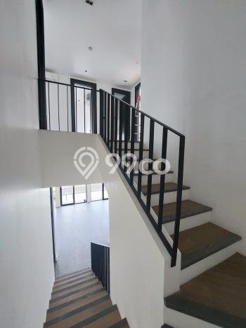 For Sale! Luxury House LT 210m2 Desain Elegan di Bintaro For Sale! Luxury House LT 210m2 Desain Elegan di Bintaro
